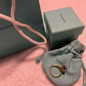 Tiffany & Co 18k Citrine Stone Gold Ring.